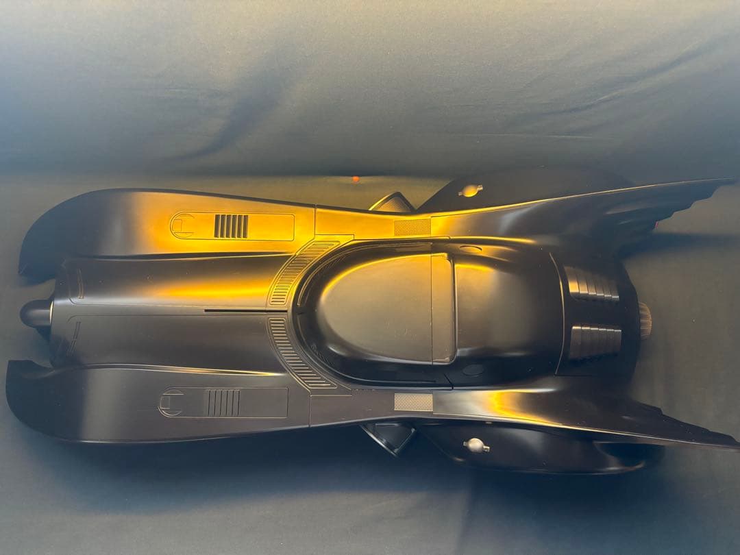 ホットトイズ バットマン 1/6 バットモービル　1989年版