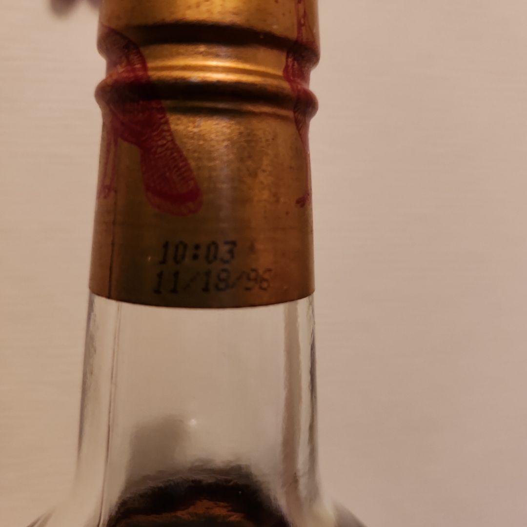 ユウカ　WILD TURKEY 8年 バーボンウイスキー