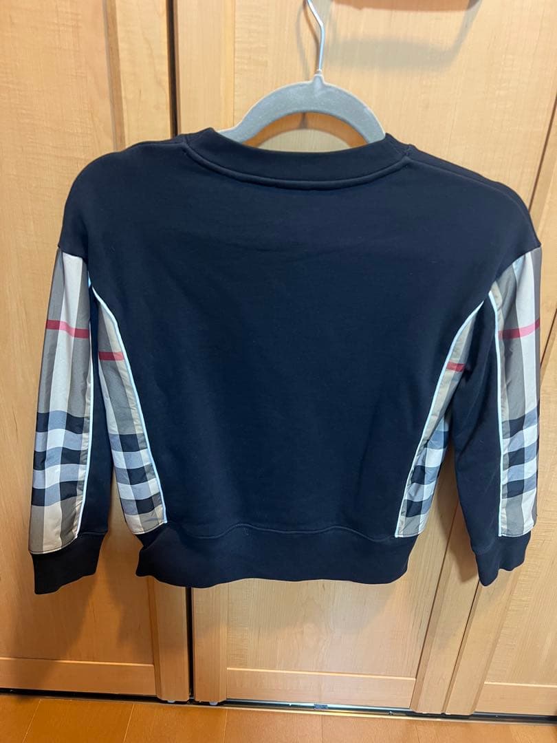 Burberry バーバリー　キッズ128cm 美品トレーナー