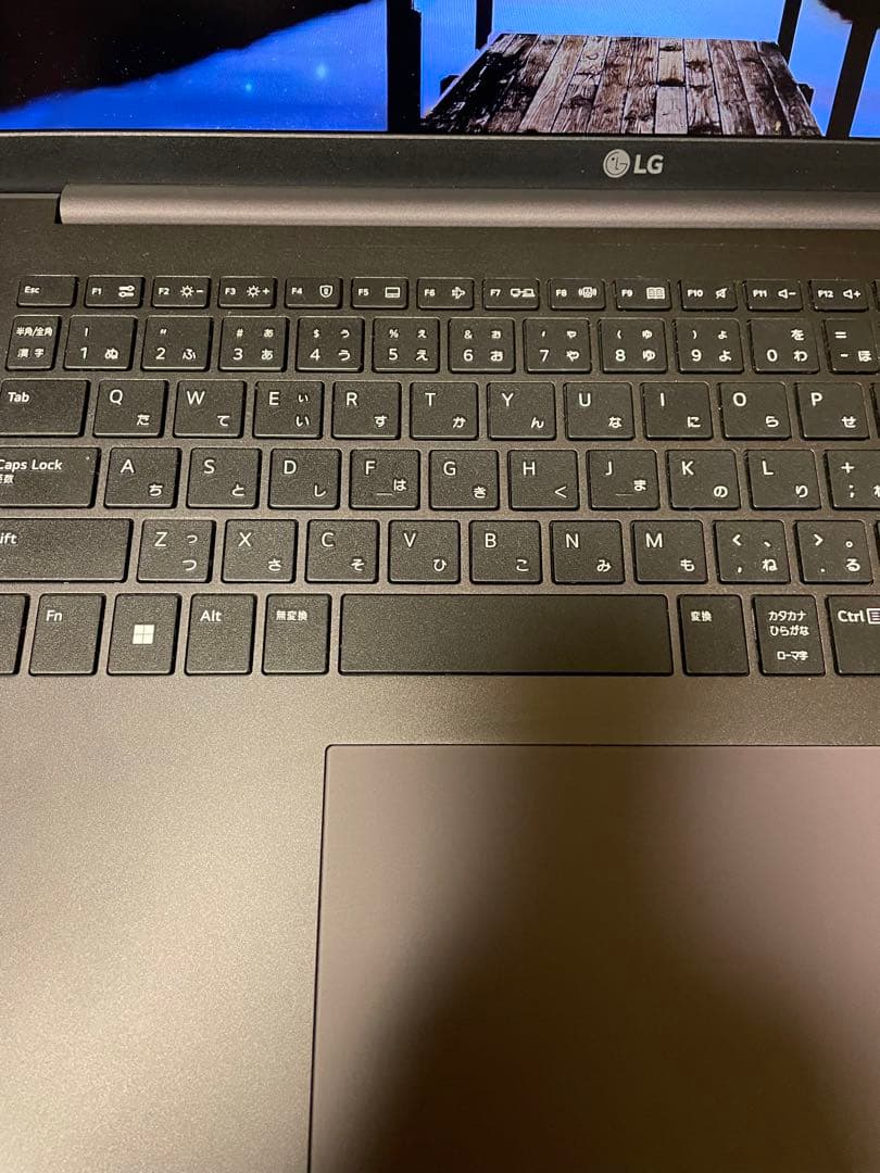 LG Ultra 16U70Q　超軽量　16インチ　メーカー保証2026年12月