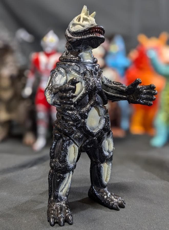 ウルトラＱ・ウルトラマン＆登場怪獣・宇宙人（バンダイ）ソフビ16体セット