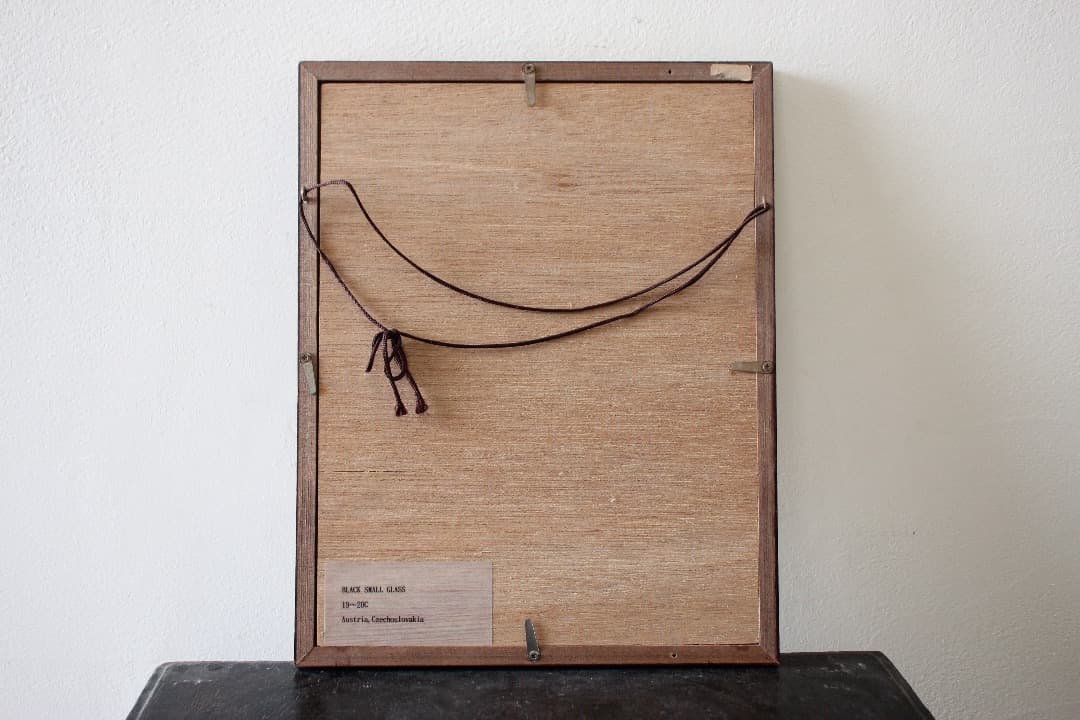 アンティーク　ガラスボタン　１９〜２０世紀　オーストリア・チェコスロバキア製