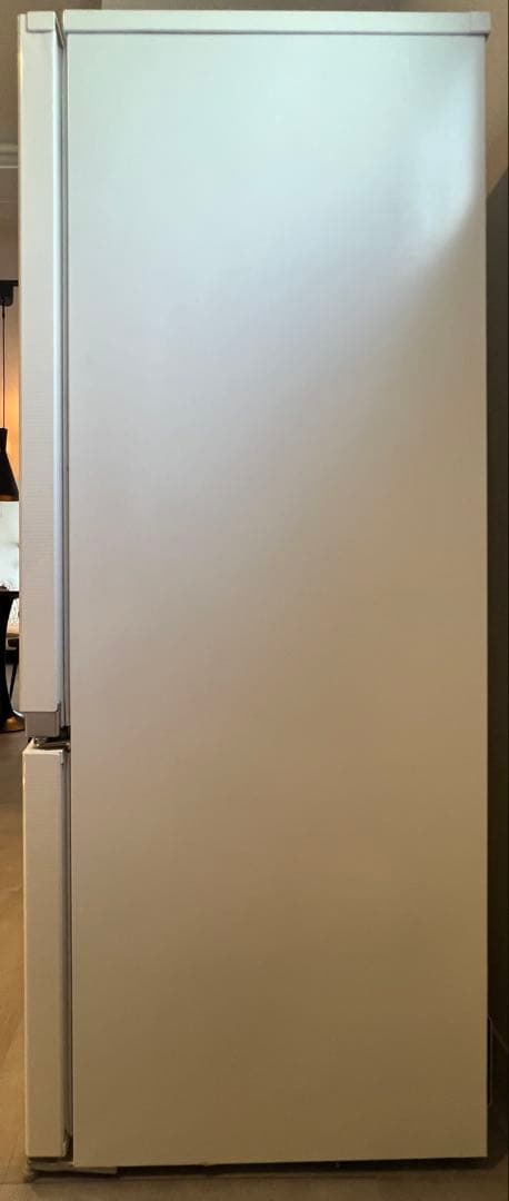 《説明書あり・送料無料》TOSHIBA GR-M17BS 冷蔵庫 ホワイト