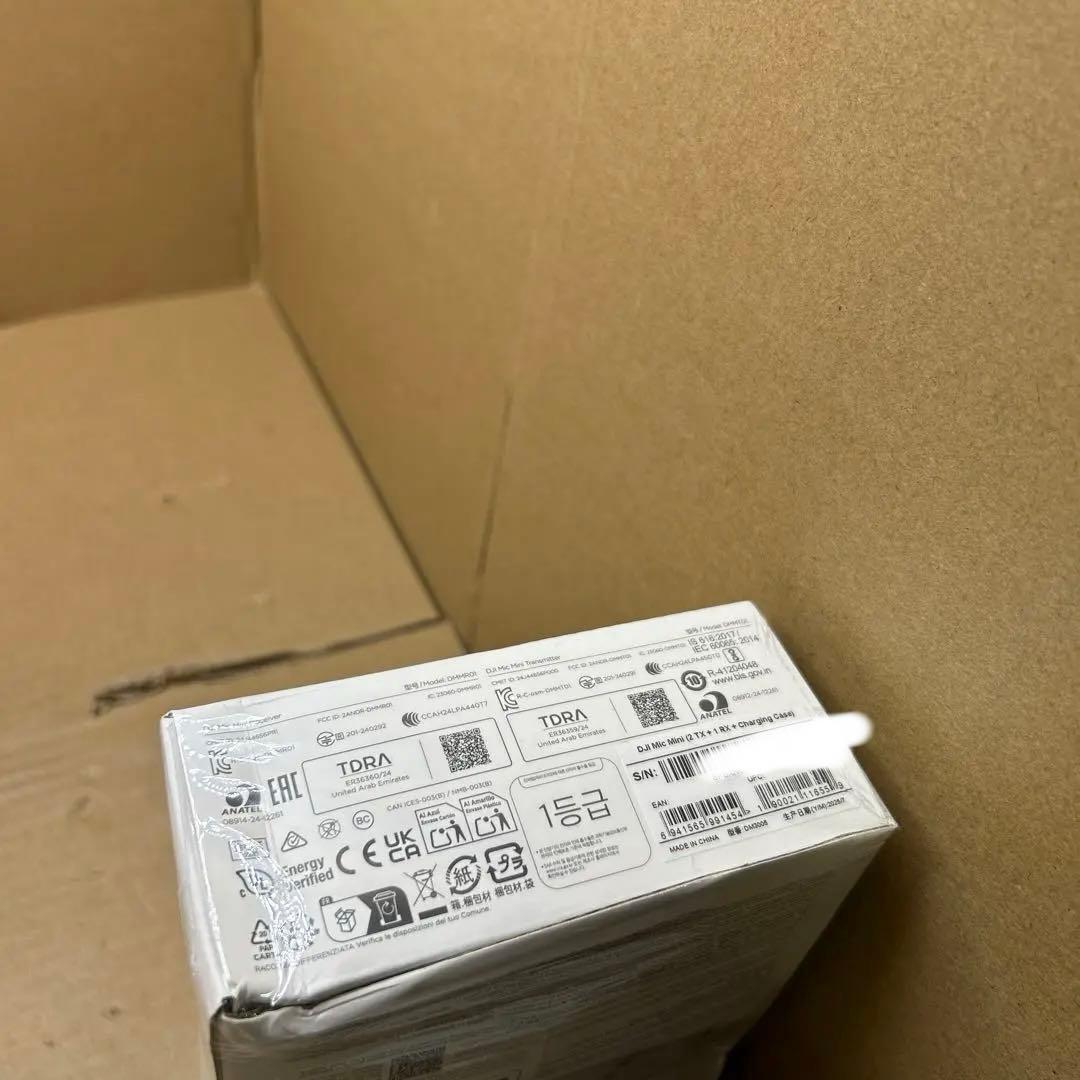 新品　DJI Mic Mini（2 TX + 1 RX + 充電ケース）