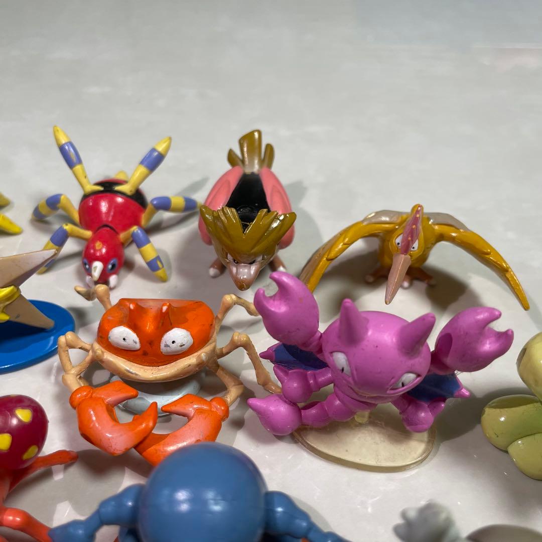 楽一番公式アカウント03 【16体】モンコレ　ポケモン　初期　まとめ売り