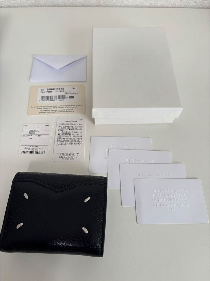 Maison margiela メゾンマルジェラ 三つ折り財布 レザー
