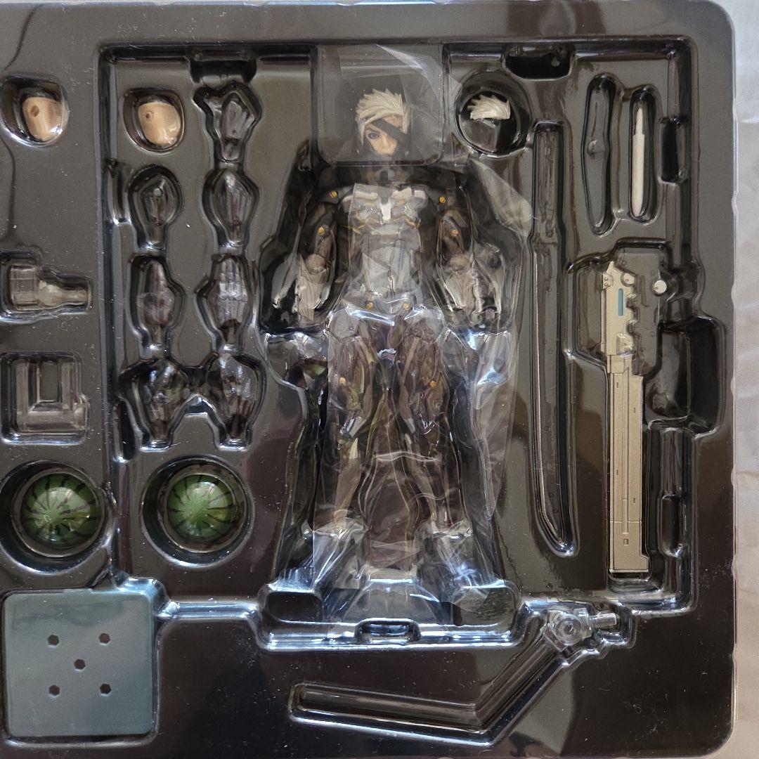 リボルテック ヤマグチ No.140 雷電 ライデン メタルギア ライジング