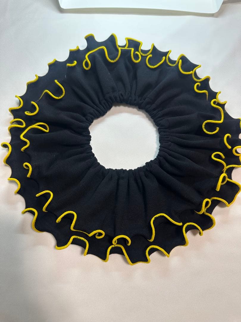 ふゆ　フリルスタイ8枚 よだれ掛け　ハンドメイド