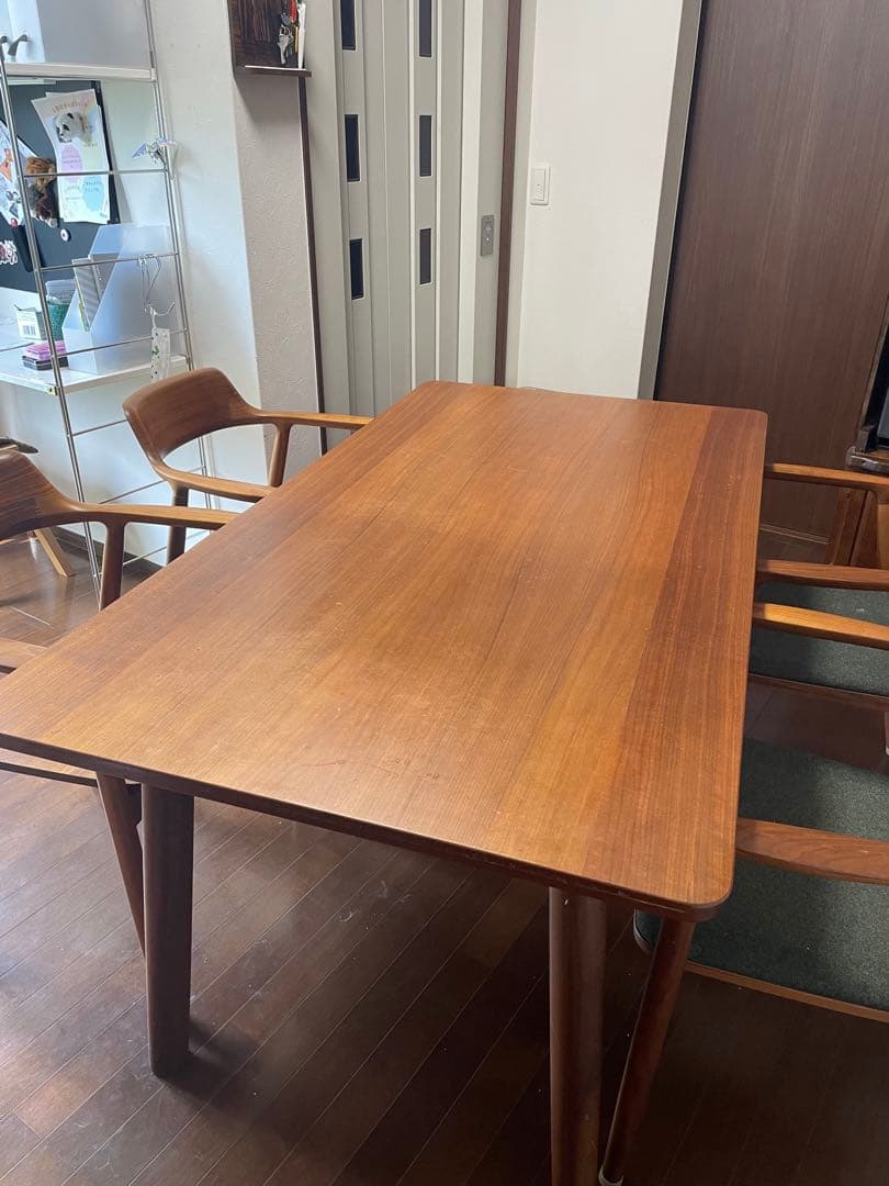 ジャンク品　マルニ木工　ヒロシマダイニングテーブルウォールナット材