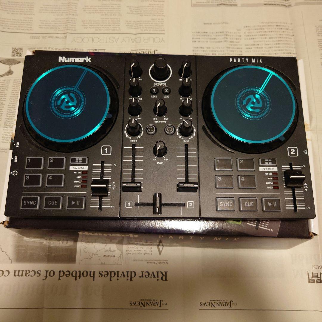 ^*☆様 Numark Party Mix DJコントローラー