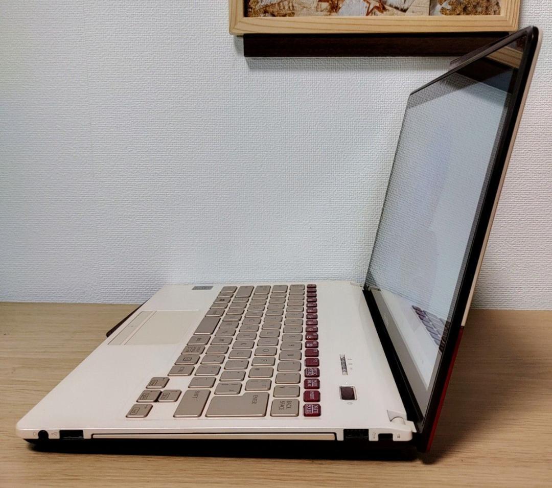 FUJITSU LIFEBOOK Corei5 メモリ8GB SSD512GB