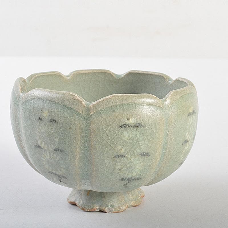 朝鮮美術　韓国　高麗青磁　象嵌花文　輪花碗　V　R7162