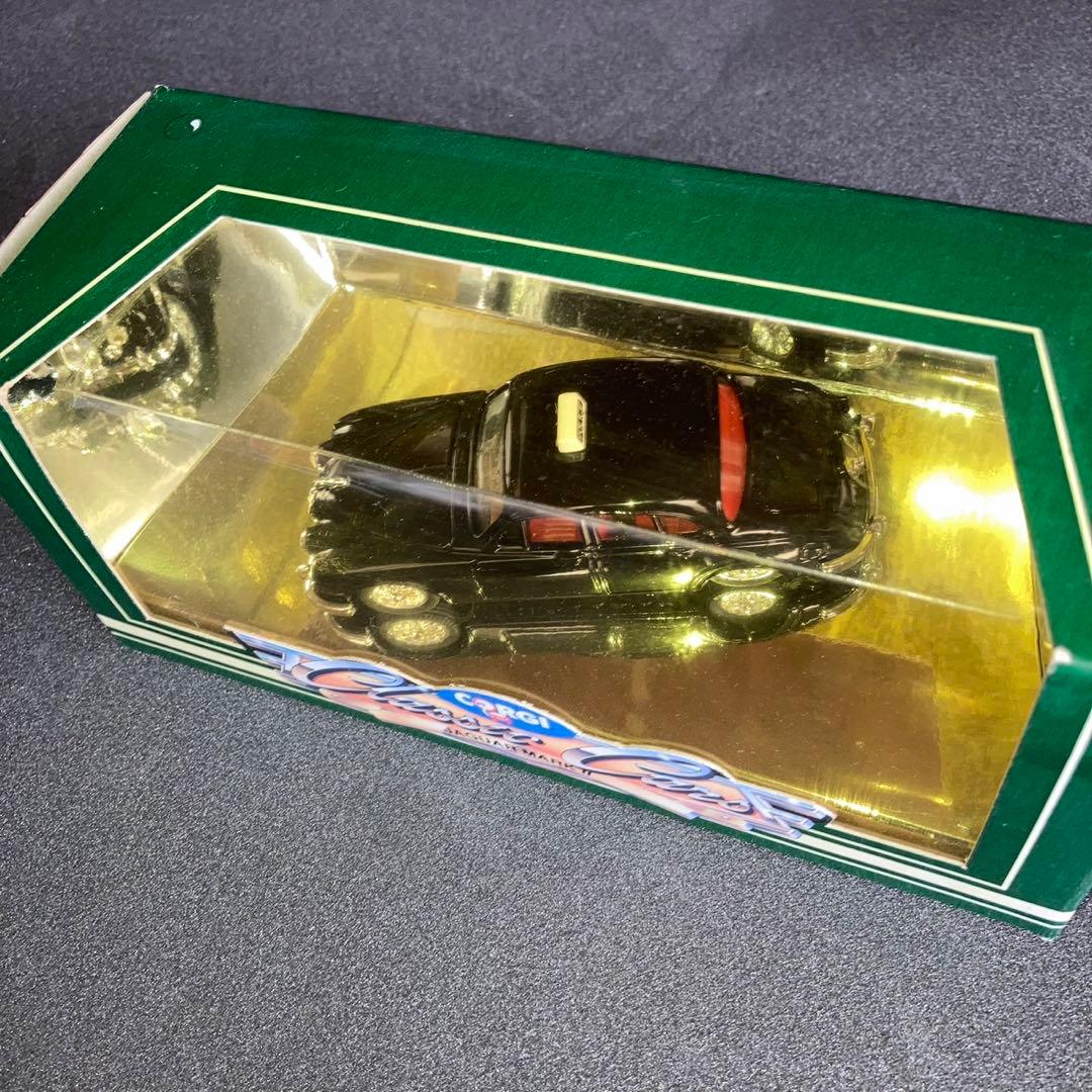 コーギー　クラッシックカーズ　1959年ジャガーサルーン&3.4 ポリス仕様