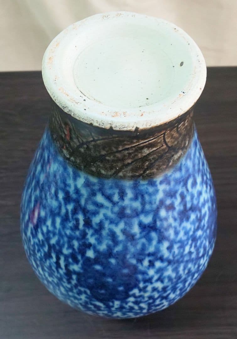 古伊万里 白磁 唐草模陶器壺 つぼ鶴型花瓶