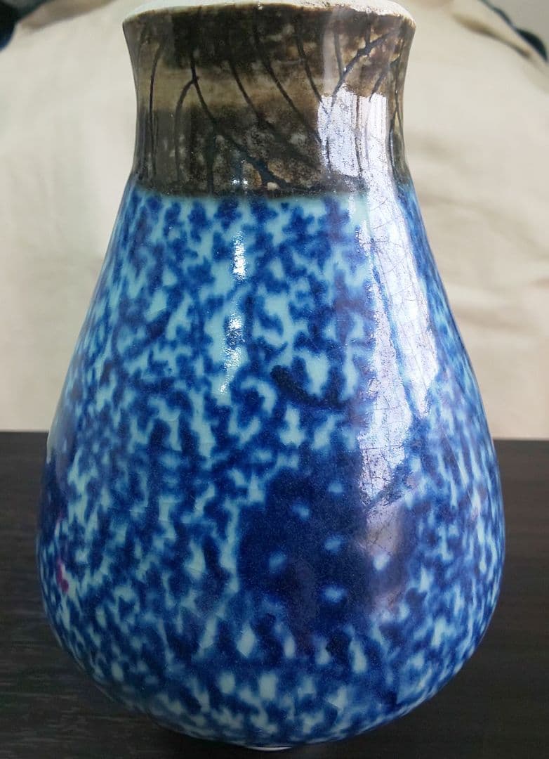 古伊万里 白磁 唐草模陶器壺 つぼ鶴型花瓶