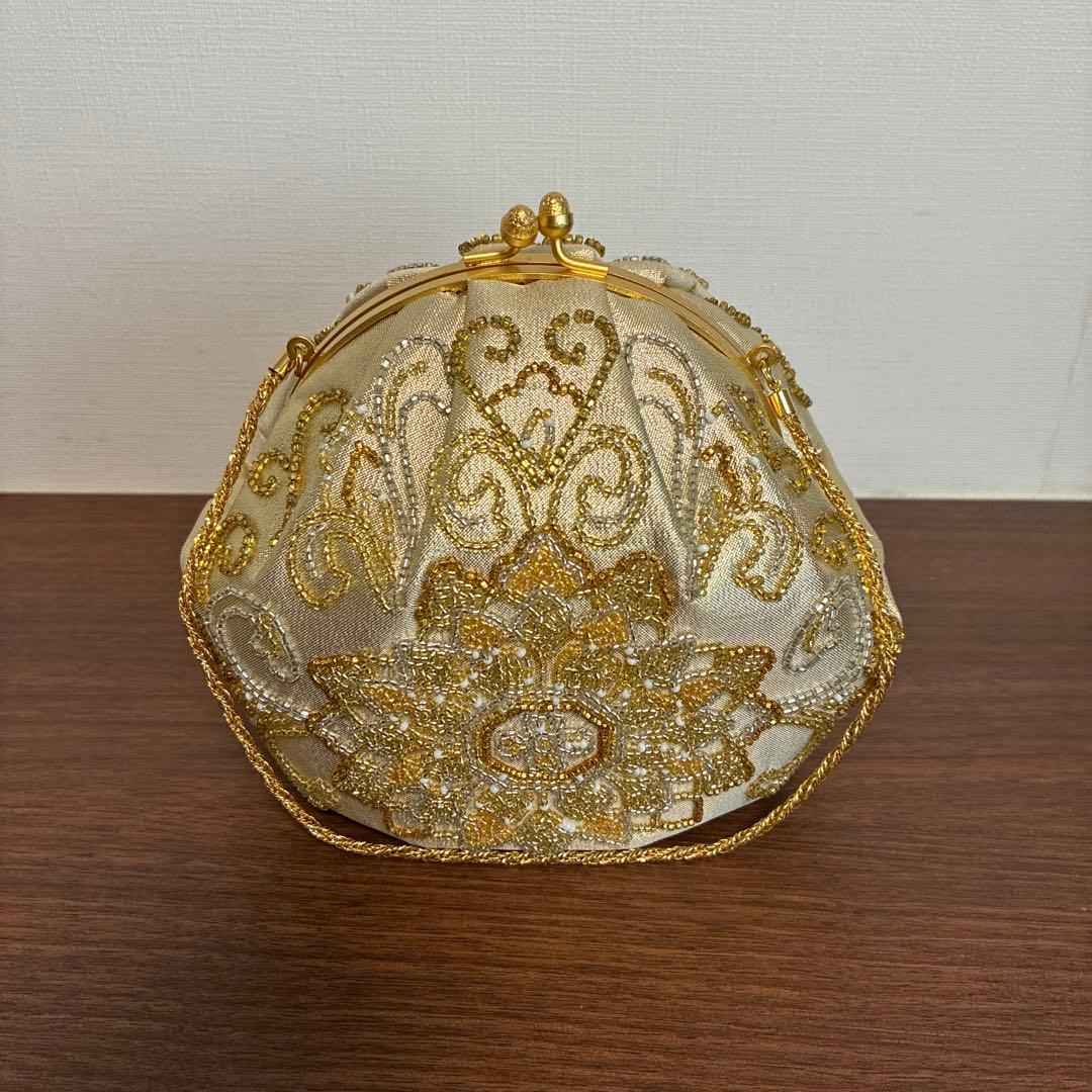 ビーズ刺繍バッグ