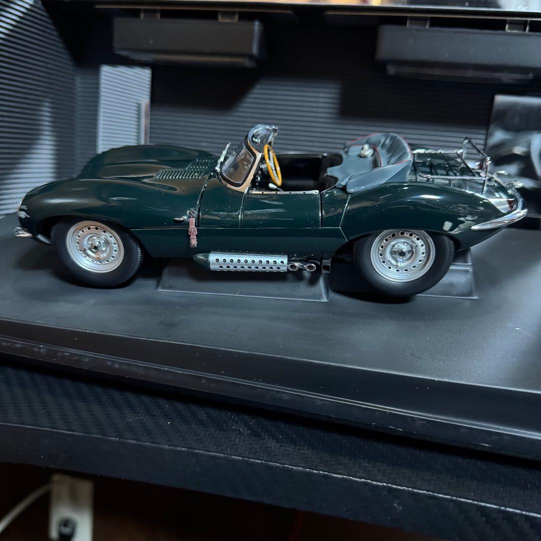 絶版 未展示品 オートアート1/18 ジャガー XK-SS グリーン