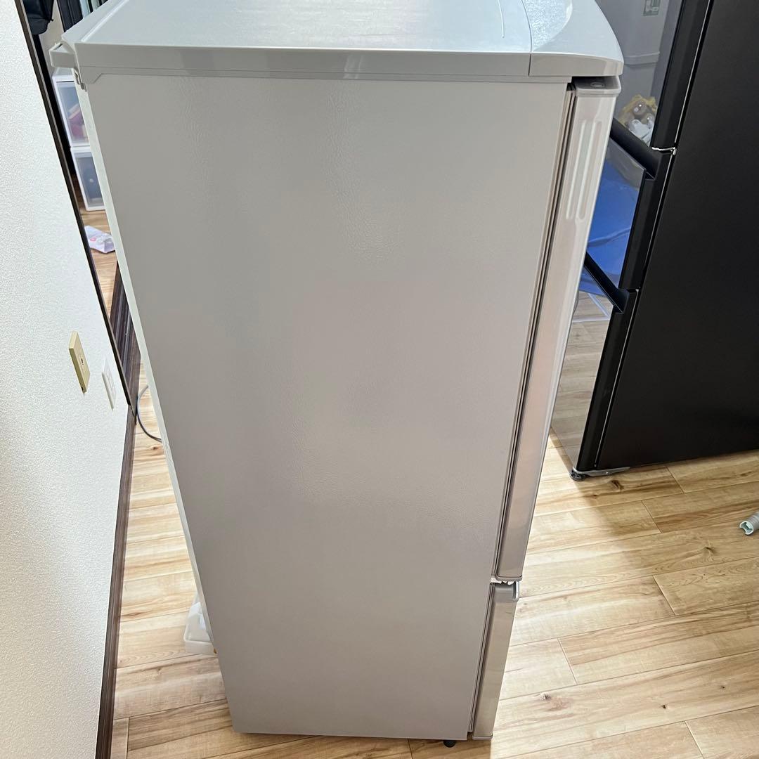 【送料無料】SHARP SJ-D17E-S 冷蔵庫 2018年製