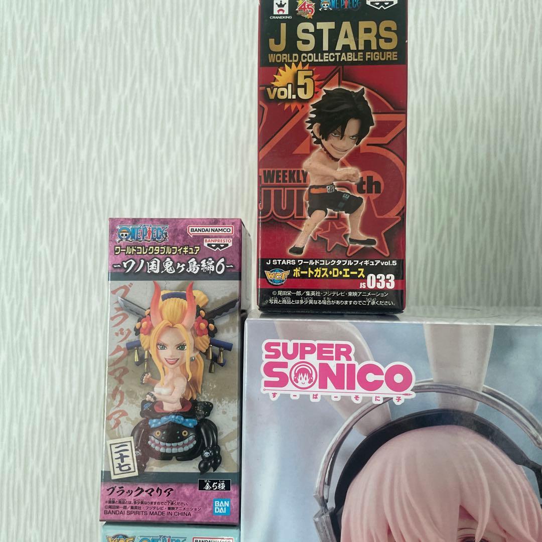 フィギュアまとめ売り　ワンピース　ドラゴンボール　ナルト　ハイキュー　フリーレン