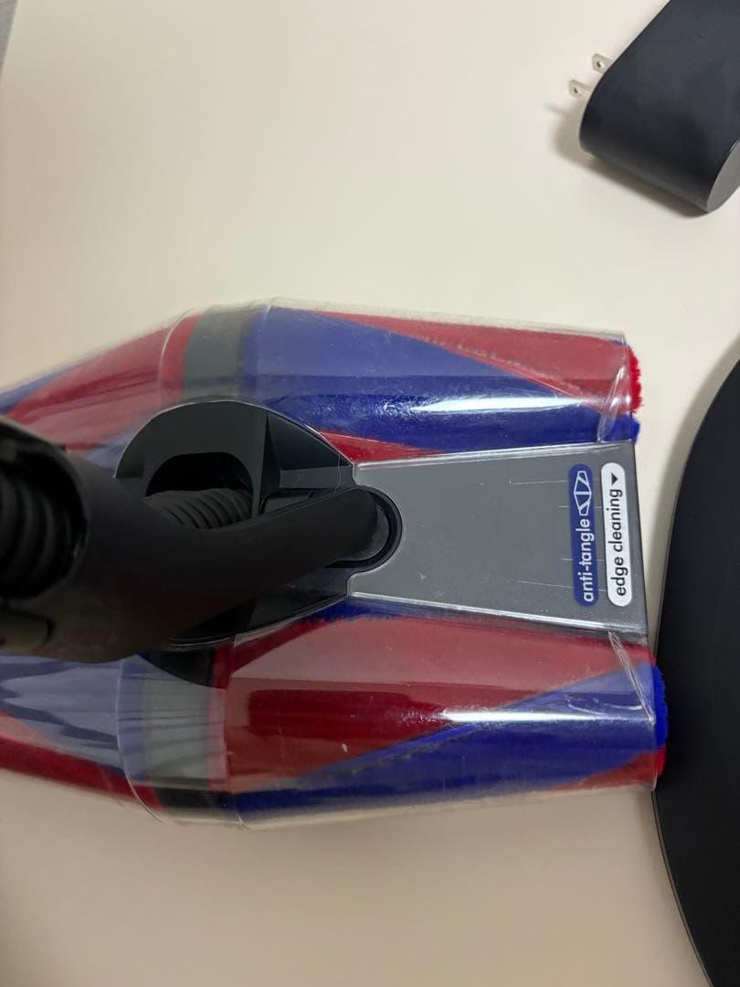 掃除機・クリーナー Dyson Pencilvac Fluffycones SV50FC