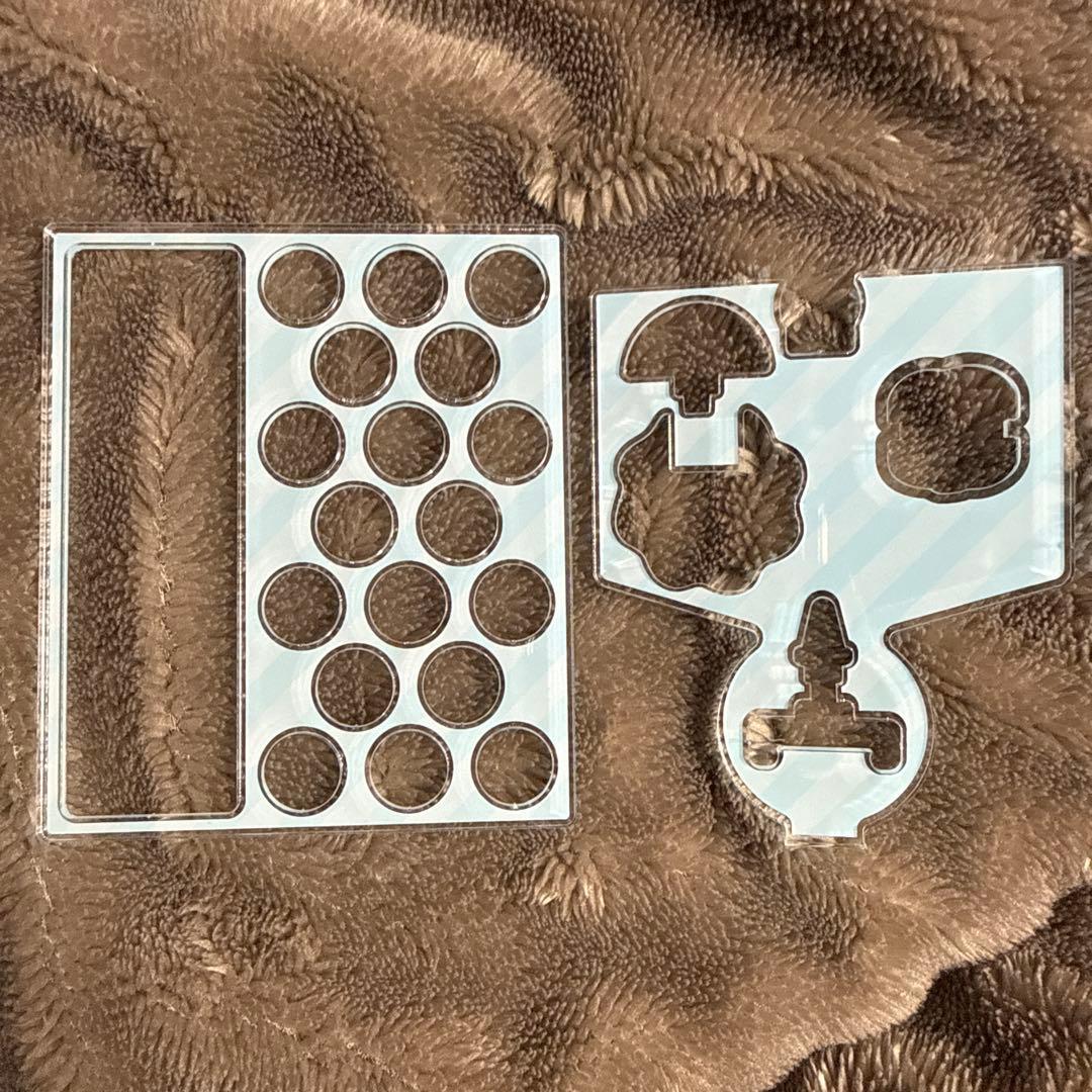 最終値下げ‼️ Ado はのガチャガチャです。アクリルガチャスタンド