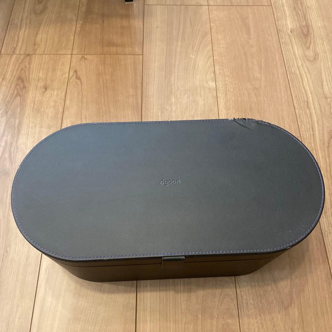 Dyson ヘアドライヤー 専用ケース付き