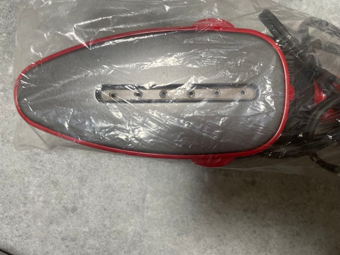 Steam Q スチームアイロン 赤 新品未使用