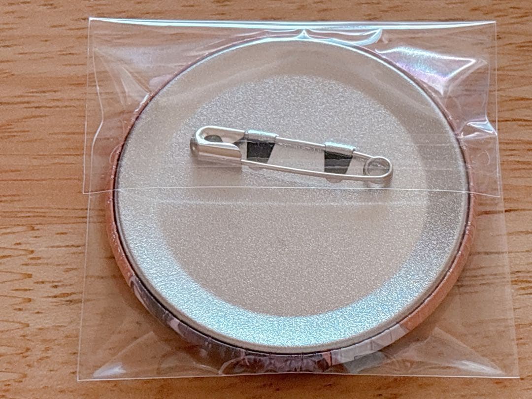 魔法少女ノ魔女裁判 まのさば 江ノ島コラボカフェ ５７ｍｍ缶バッジ