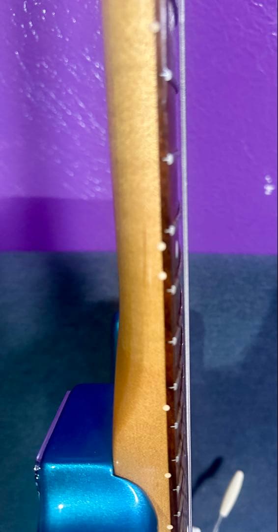 Fender Stratocaster メタリックブルー