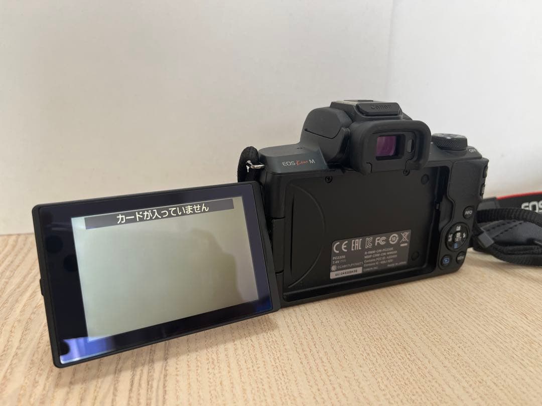 Canon EOSkissM 18-150mm EF-M 22mm レンズ2式付