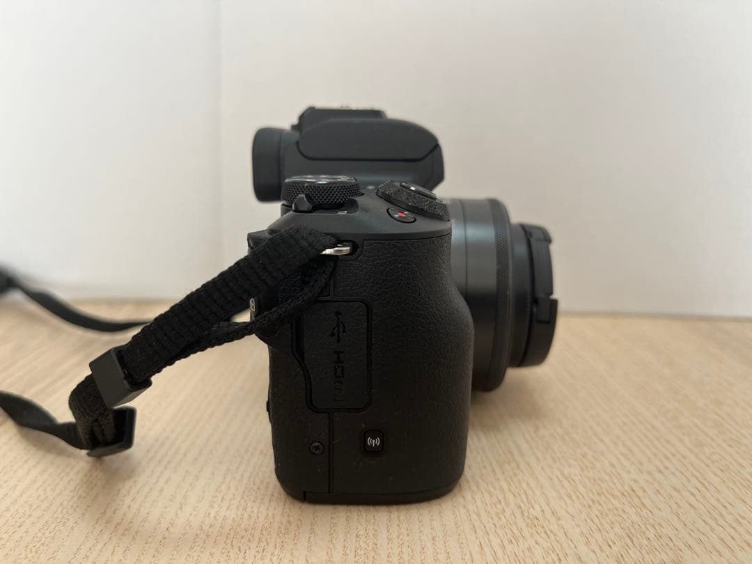 Canon EOSkissM 18-150mm EF-M 22mm レンズ2式付