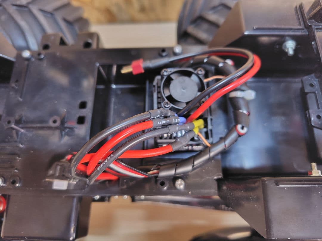 タミヤ スーパークラッドバスター ブラックエディション パール塗装済み 完成品