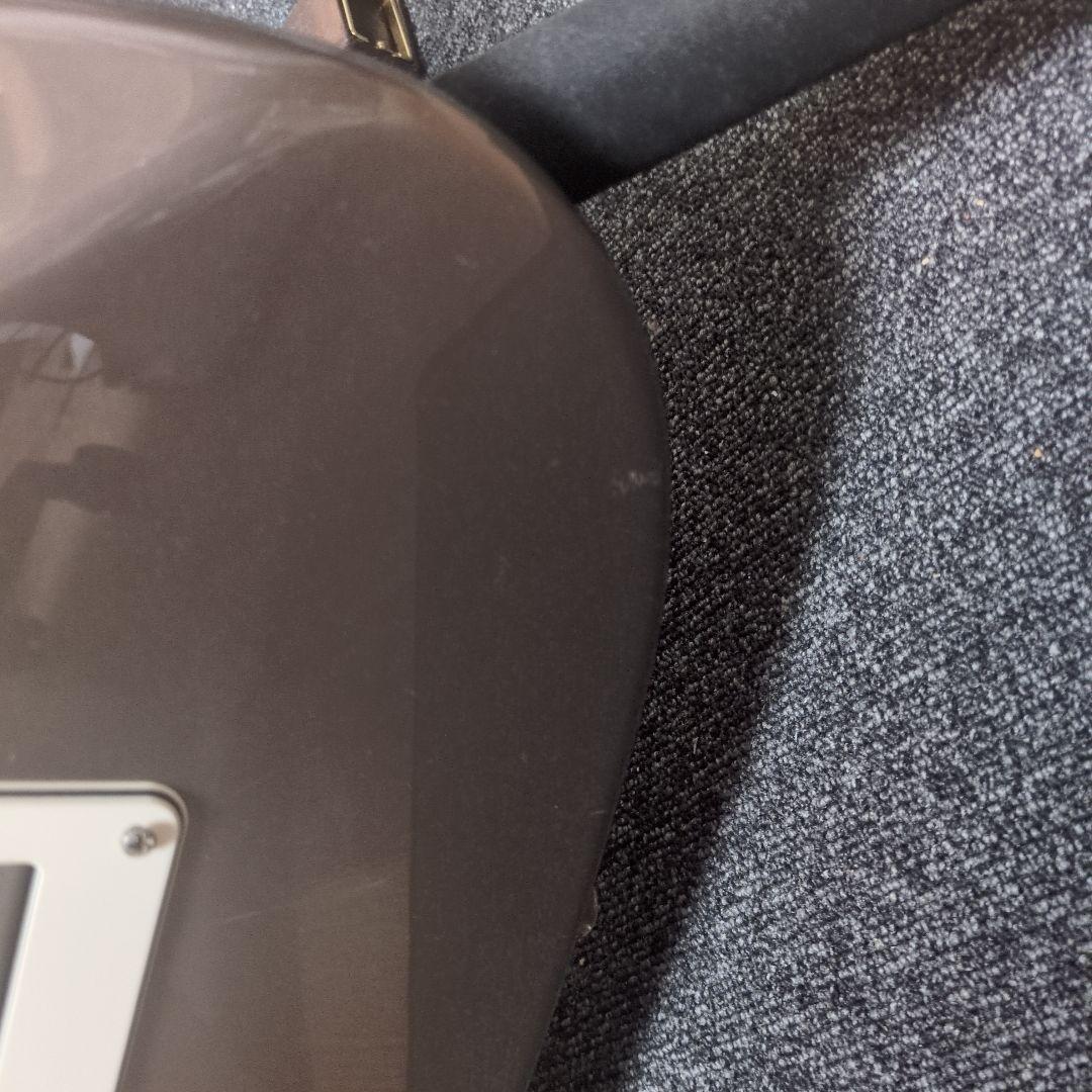 Three Dots Guitars ストラトモデル/Dolphine Gray