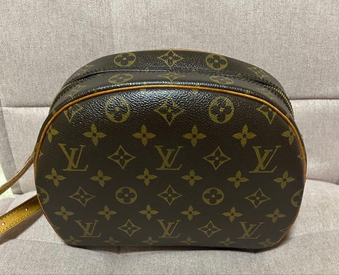 ルイ・ヴィトン モノグラム ショルダーバッグ　美品専用商品mym様