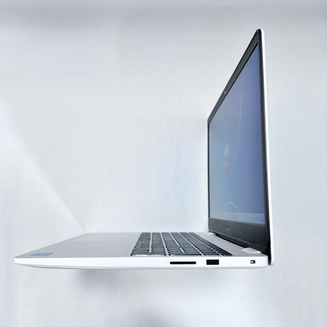 【美品ホワイト】第11世代Core i5／DELL Inspiron 3501