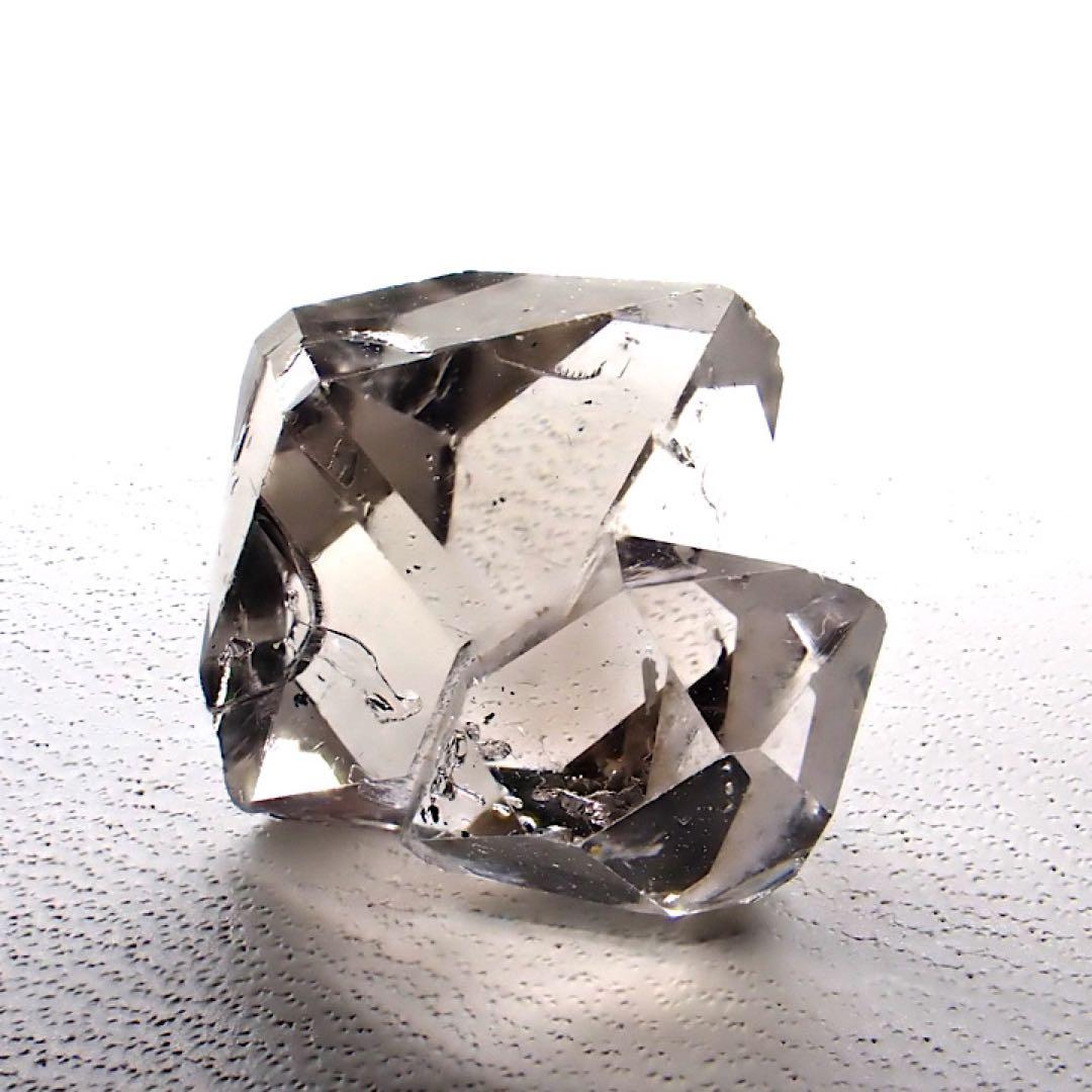 【パキスタン産】ダイヤモンドクォーツ