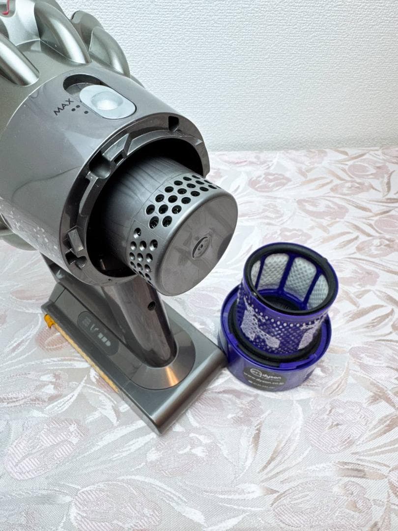 【分解洗浄済】297-ダイソン dyson v10 sv12 掃除機 作動品
