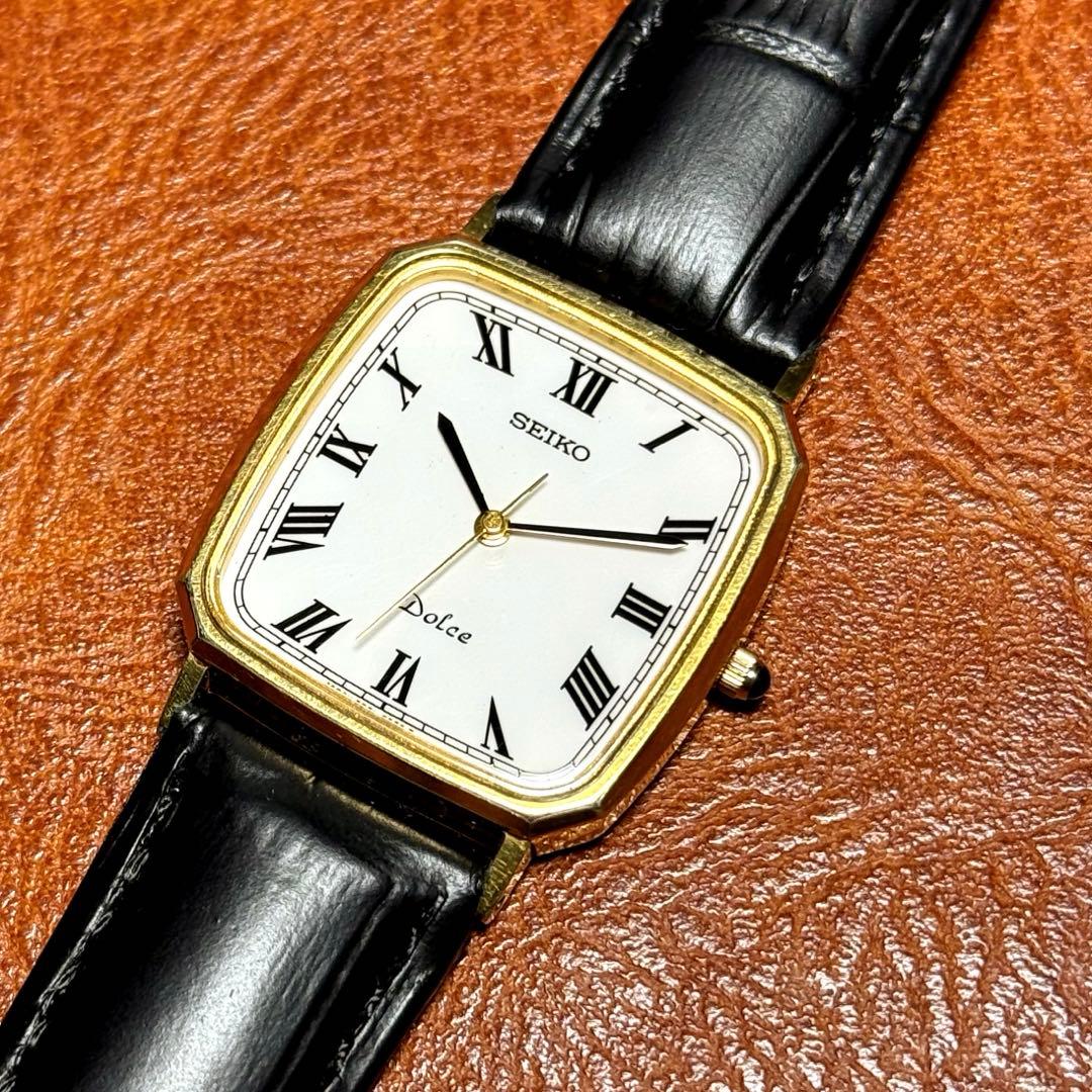 A83 希少 稼動品 SEIKO DOLCE スクエア型 80年代ヴィンテージ