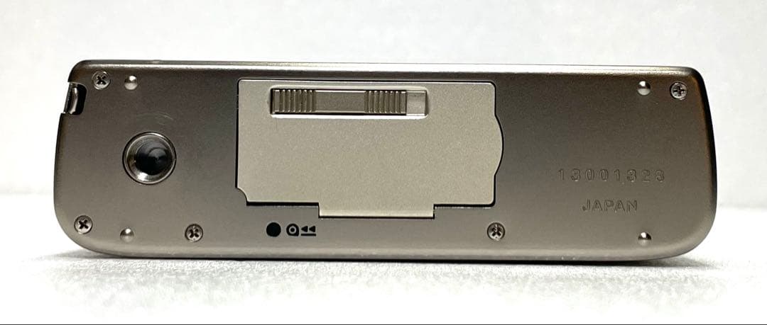 MINOLTA TC-1 コンパクトフィルムカメラ