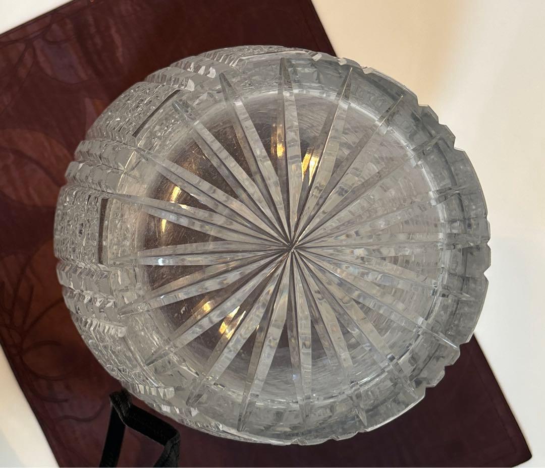 高さ35センチ　特大のクリスタル花瓶　美しいカット