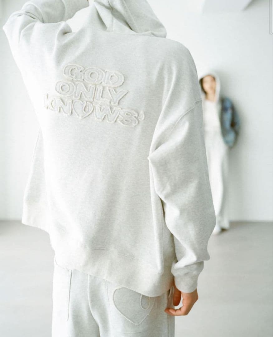 岩田剛典　GOD ONLY KNOWS　 SWEAT HOODIE パーカー