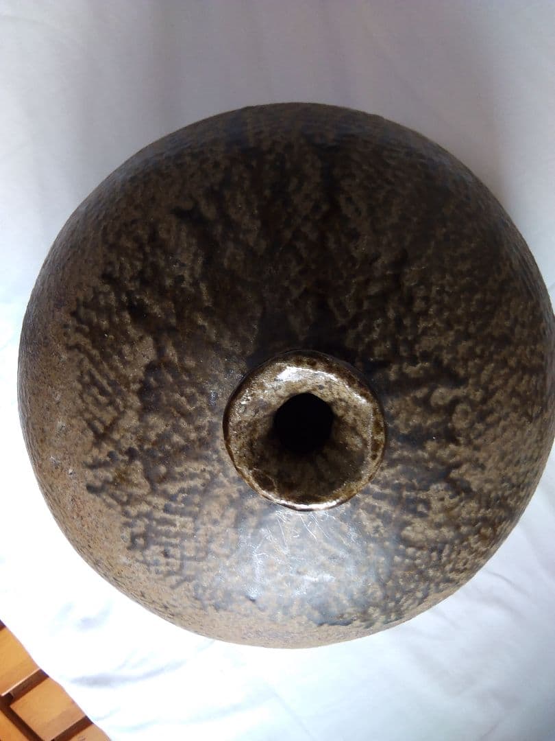 陶器　壺(花瓶、置物)