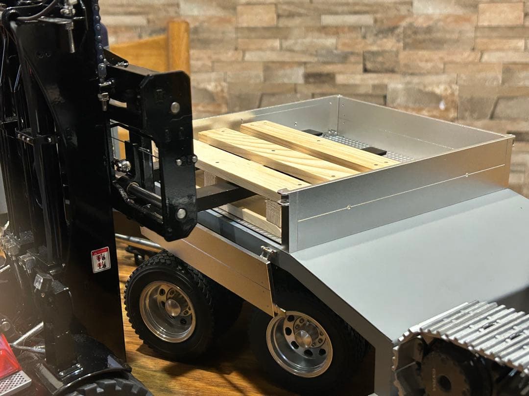 タミヤ1/14 低床重トレーラー フルメタル 油圧