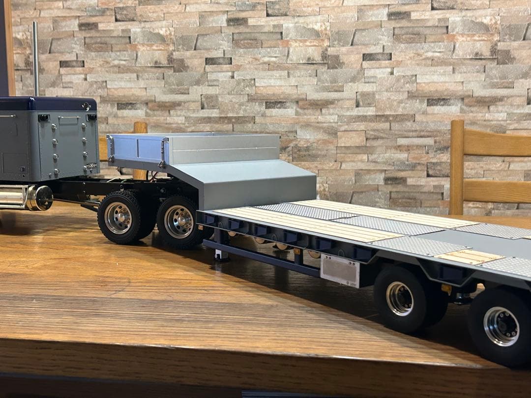 タミヤ1/14 低床重トレーラー フルメタル 油圧