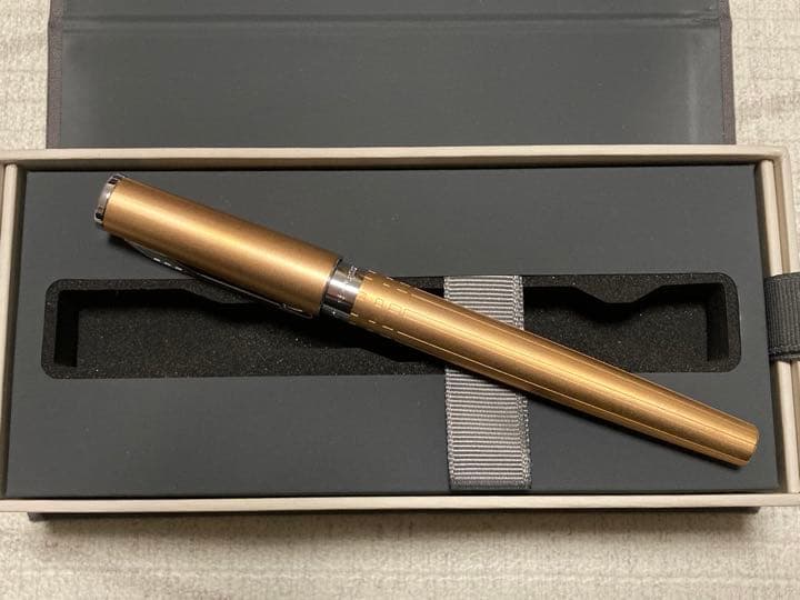 【最終値下げ】パーカー　5th インジェニュイティスリム　ピンクゴールド