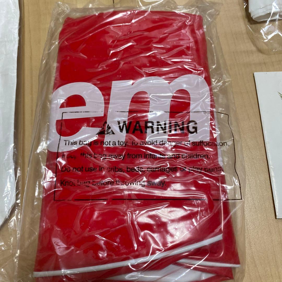 supreme ノベルティ5点セットとボックスロゴステッカー1枚