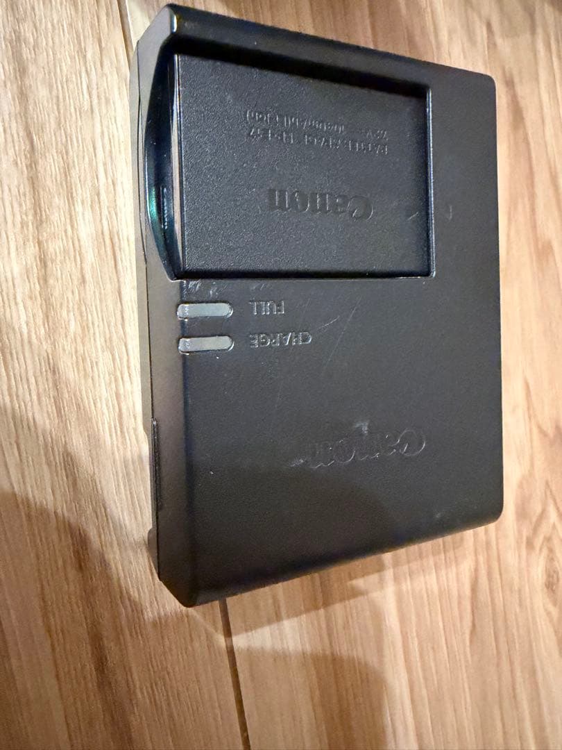 Canon EOS 8000D デジタル一眼レフカメラ＋レンズ２本セット＋メモリ