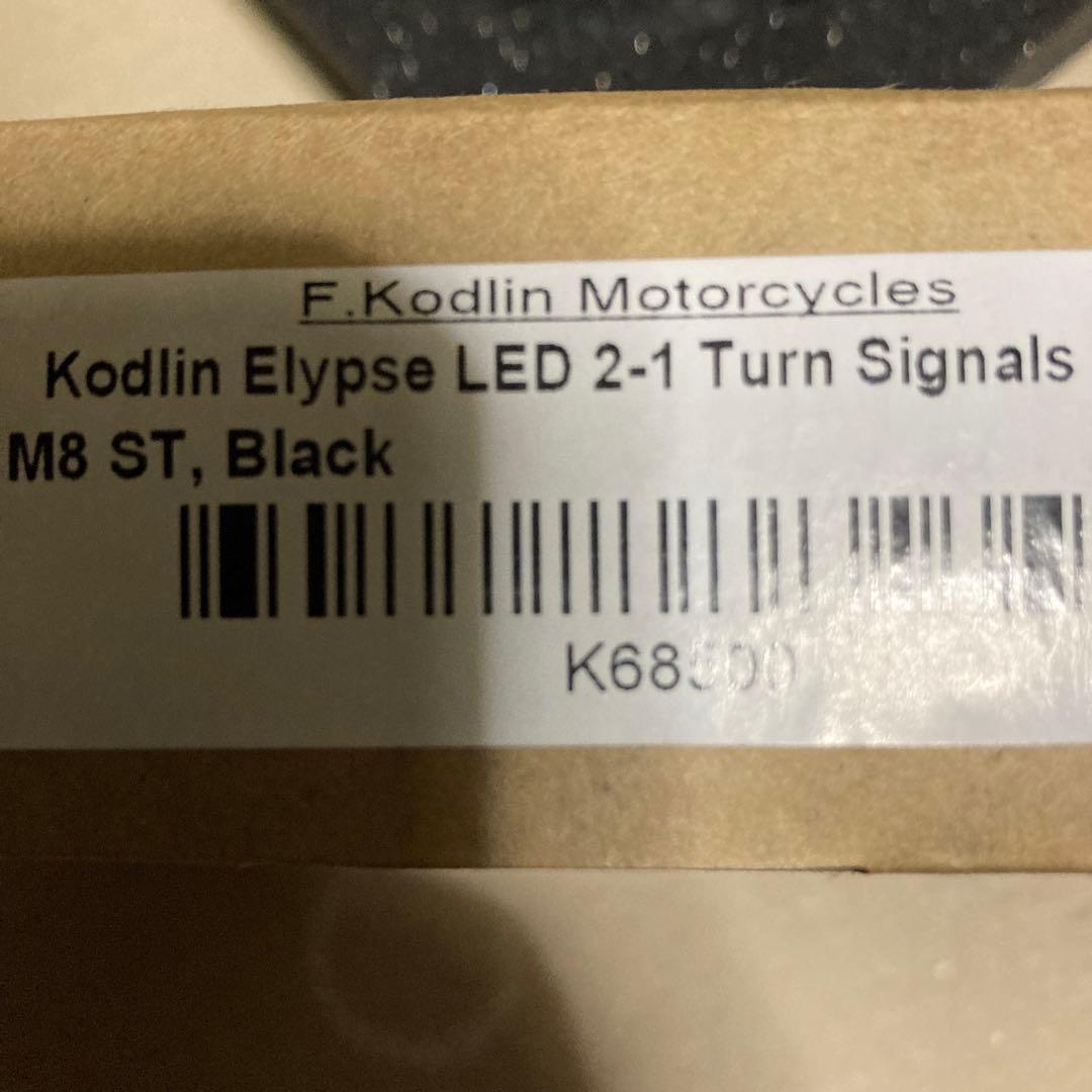 ハーレー用　LEDフロントウィンカー　M8ソフテイル　コドリンUSA