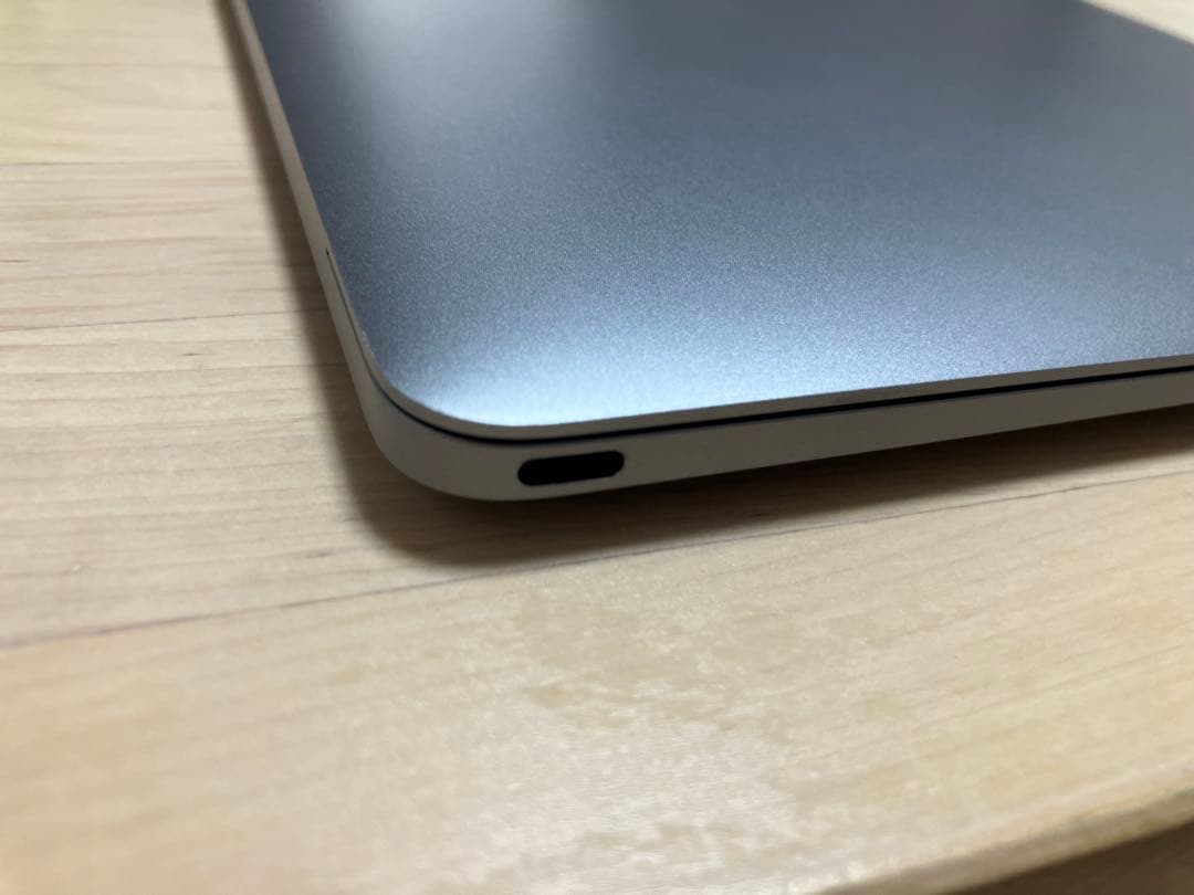 【充放電90回未満】MacBook（Retina 12インチ 2015