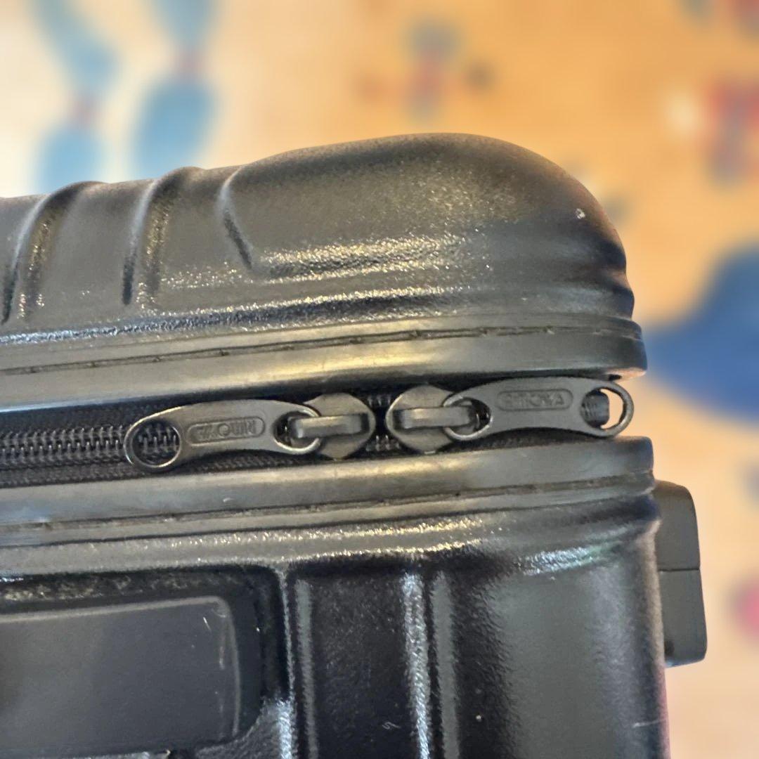 リモワ サルサ スーツケース 2輪 黒 851.52 TSAロック